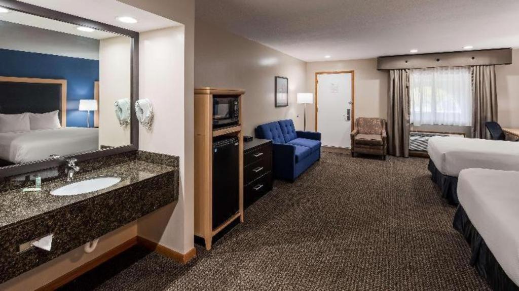 Best Western River Terrace Cheboygan Exteriér fotografie