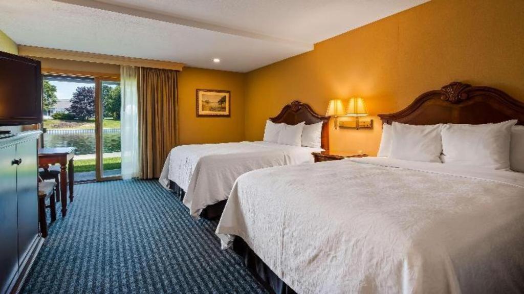 Best Western River Terrace Cheboygan Exteriér fotografie